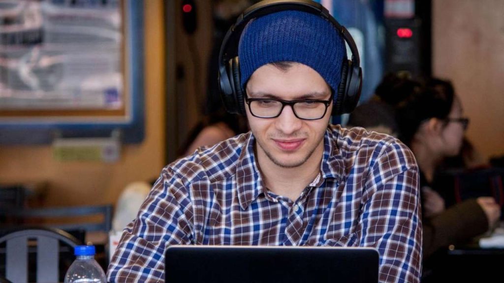 Can a Gaming Headset Dent Your Head - Wear a cap under your headphones